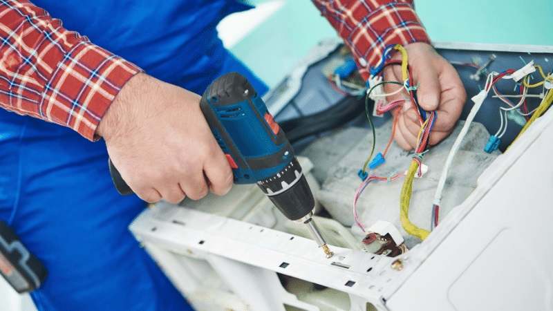 Karapürçek Kumtel Kumtel çamaşır makinesi kart tamiri – Su almama arızası orijinal parça ile giderildi. - Teknik servis örneği
